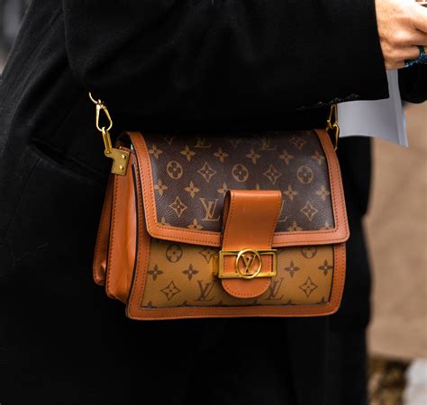 does louis vuitton use leather.